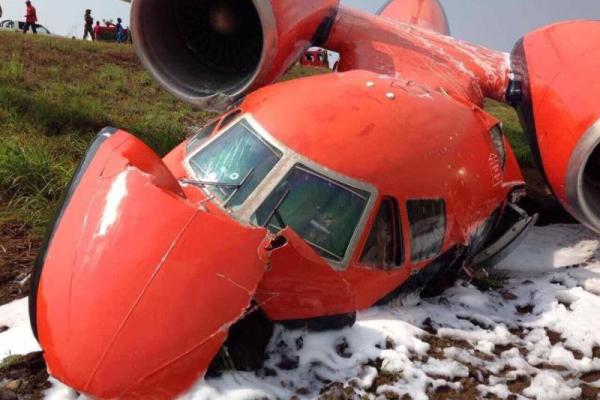 Украинский самолет разбился в Африке