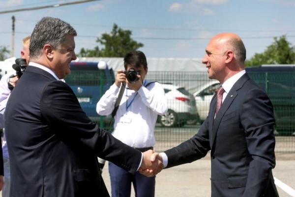 Пограничники и таможенники Украины и Молдовы приступают к совместному контролю