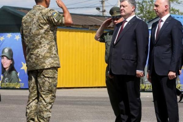 Пограничники и таможенники Украины и Молдовы приступают к совместному контролю