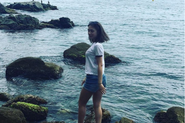 Звезда "Папиных дочек" Катя Старшова отдыхает с родителями в Испании Звезда "Папиных дочек" Катя Старшова отдыхает с родителями в Испании