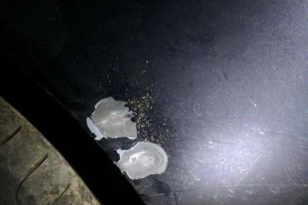Неизвестные расстреляли автомобиль руководителя "Авто Евро Сила": стали известны подробности Неизвестные расстреляли автомобиль руководителя "Авто Евро Сила": стали известны подробности