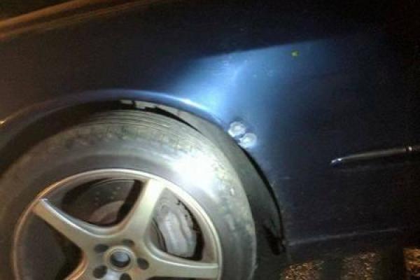 Неизвестные расстреляли автомобиль руководителя "Авто Евро Сила": стали известны подробности Неизвестные расстреляли автомобиль руководителя "Авто Евро Сила": стали известны подробности