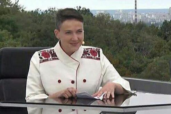 Савченко скурвилась задолго до того, как попала в "плен", - блогер прокомментировал новый наряд политика