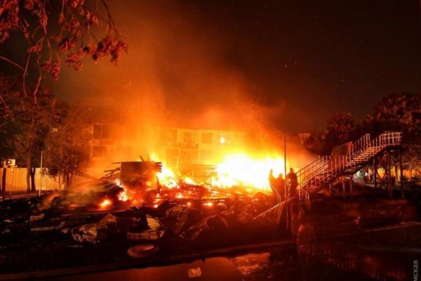Пожар в детском лагере Одессы: Судмедэксперты сообщили печальные новости Пожар в детском лагере Одессы: Судмедэксперты сообщили печальные новости