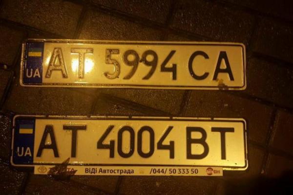 Прикарпатье засыпало градом и затопило: появились впечатляющие кадры Прикарпатье засыпало градом и затопило: появились впечатляющие кадры