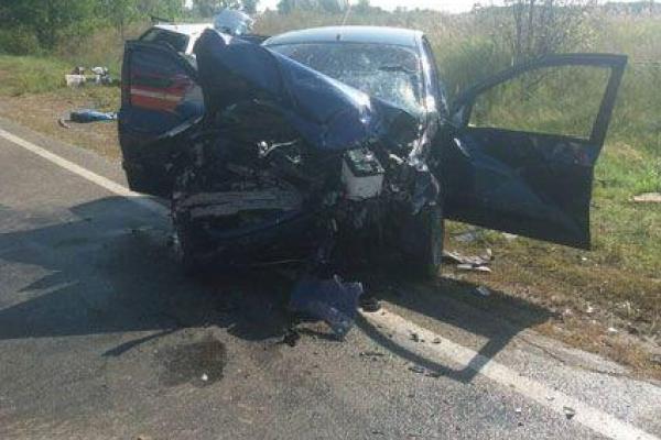 Три человека погибли и трое пострадали в ДТП на Черниговщине Три человека погибли и трое пострадали в ДТП на Черниговщине
