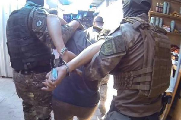На Луганщине задержали бывшего участника НВФ, который в 2014 году работал на боевиков На Луганщине задержали бывшего участника НВФ, который в 2014 году работал на боевиков