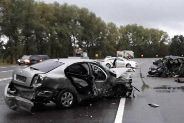 В ДТП на Винничине погиб священник В ДТП на Винничине погиб священник