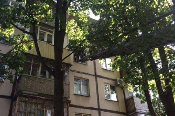 В Полтаве горе-мать оставила 3-летнего сына в смертельной опасности В Полтаве горе-мать оставила 3-летнего сына в смертельной опасности
