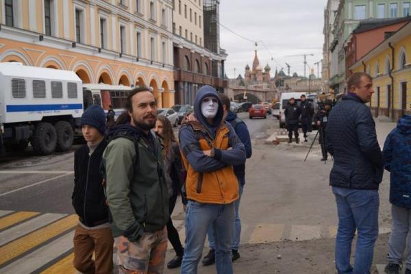 Акция протеста против цензуры в Москве: в сети сообщили о массовых задержаниях активистов Акция протеста против цензуры в Москве: в сети сообщили о массовых задержаниях активистов