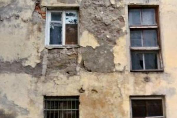"Я был на экскурсии в Освенциме. Даже пленные жили в более человеческих условиях", - Кива показал фото одесского общежития 