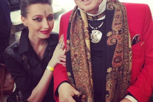 Российская певица после года борьбы с раком вышла на подиум Российская певица после года борьбы с раком вышла на подиум