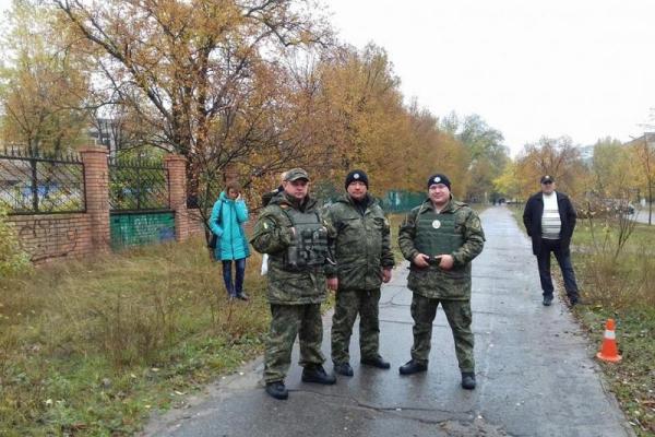 В Северодонецке мужчина напал с ножом на полицейских