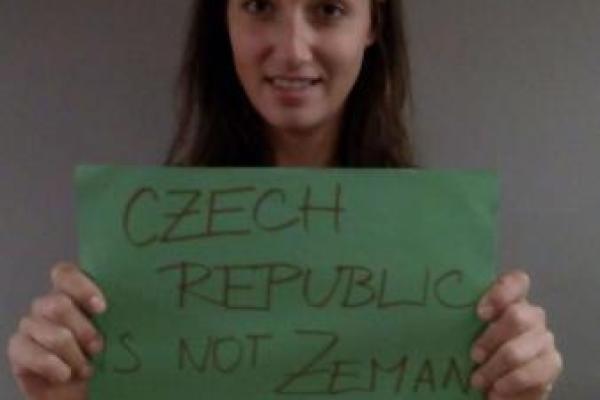 Протесты в Праге и новое заявление Земана о Крыме: кому чешский президент пообещал «Нобелевку» Протесты в Праге и новое заявление Земана о Крыме: кому чешский президент пообещал «Нобелевку»