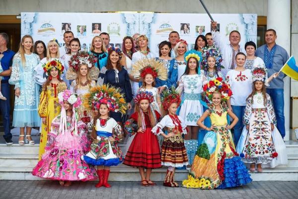 «Маленькой мисс мира-2017» стала 11-летняя украинка «Маленькой мисс мира-2017» стала 11-летняя украинка