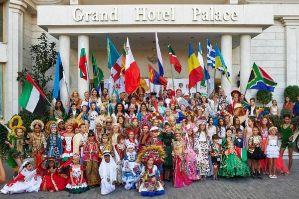 «Маленькой мисс мира-2017» стала 11-летняя украинка «Маленькой мисс мира-2017» стала 11-летняя украинка