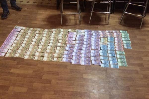 В Старобельске пресекли деятельность игорного заведения В Старобельске пресекли деятельность игорного заведения