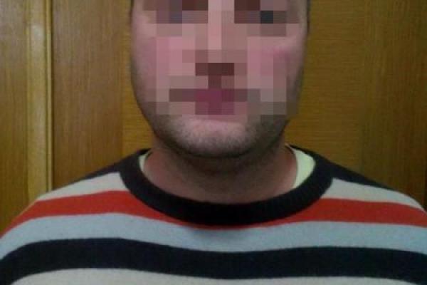 В Киеве задержан командир дивизиона, который дезертировал из зоны АТО в оккупированный Крым В Киеве задержан командир дивизиона, который дезертировал из зоны АТО в оккупированный Крым