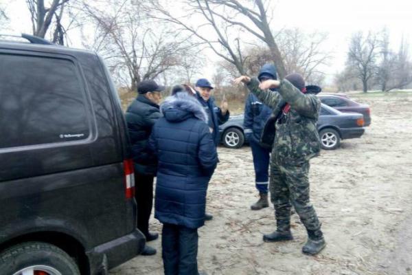 На Каневском водохранилище второй день ищут мужчину и ребенка, которые рыбачили на лодке На Каневском водохранилище второй день ищут мужчину и ребенка, которые рыбачили на лодке