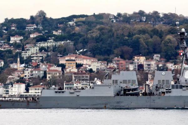 В Черное море вошел американский эсминец с ракетами "Томагавк": появились кадры