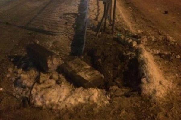 Авто вылетело на встречку и сделало сальто: в Луганске произошло серьезное ДТП