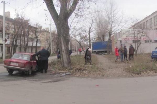 В Северодонецке столкнулись автомобили: пострадала женщина В Северодонецке столкнулись автомобили: пострадала женщина