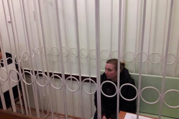 В Кропивницком простились с 12-летней Катей: матери девочки на похоронах не было В Кропивницком простились с 12-летней Катей: матери девочки на похоронах не было