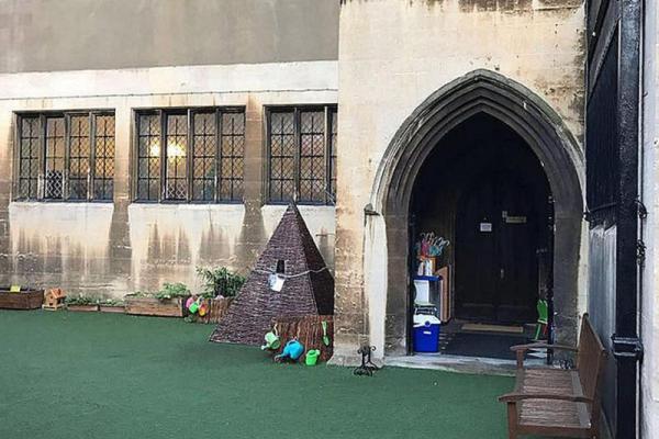 Королевское детство: стало известно, в какой детский сад отдадут дочь принца Уильяма Королевское детство: стало известно, в какой детский сад отдадут дочь принца Уильяма