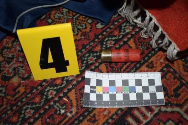 Житель Винницкой области зарезал жену и застрелился Житель Винницкой области зарезал жену и застрелился