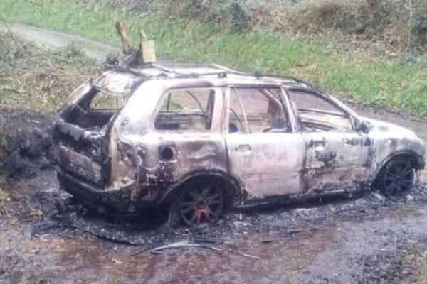 Пытали и сожгли в машине: В Британии жестоко убили иностранца, воевавшего в АТО Пытали и сожгли в машине: В Британии жестоко убили иностранца, воевавшего в АТО