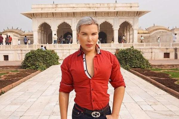 "Юбилейная" пластическая операция: "человек-Кен" Родриго Алвес решился на удаление костей "Юбилейная" пластическая операция: "человек-Кен" Родриго Алвес решился на удаление костей