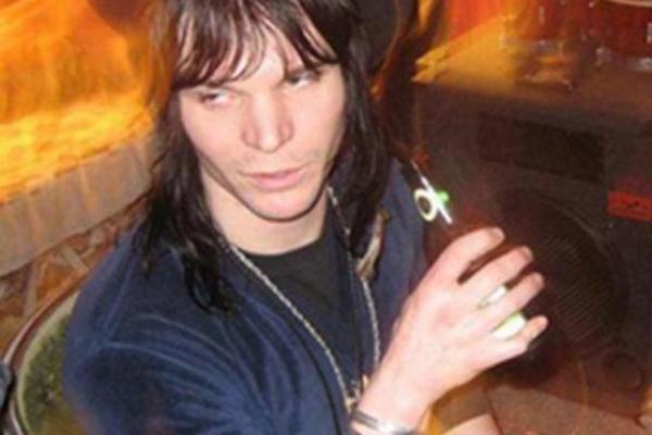 В США в возрасте 33 года умер актер из "Звездного пути" В США в возрасте 33 года умер актер из "Звездного пути"