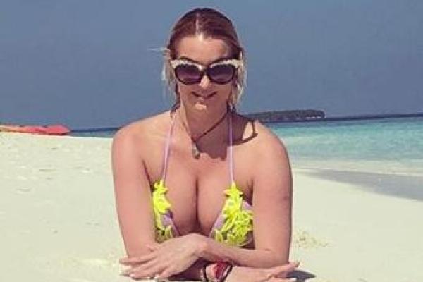 "На доярку похожа": соцсети обсуждают снимок Анастасии Волочковой "На доярку похожа": соцсети обсуждают снимок Анастасии Волочковой