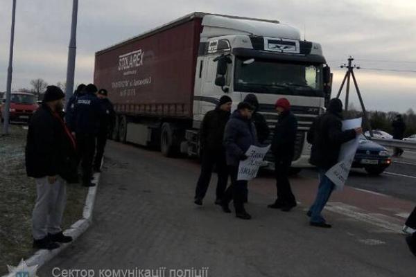 Украинско-польская граница заблокирована протестующими