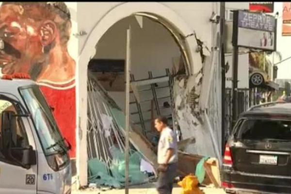 В страшной аварии разбилась украинская модель В страшной аварии разбилась украинская модель