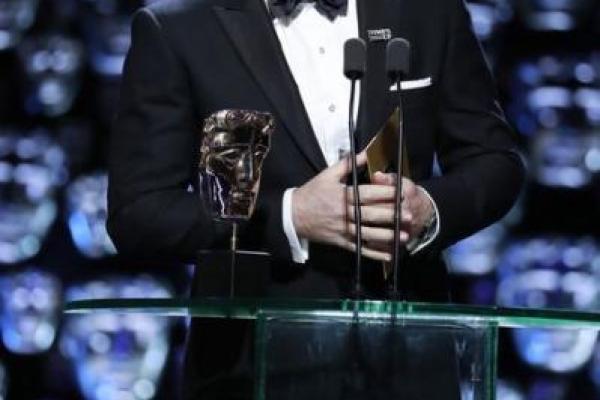 Постаревший "Джеймс Бонд" Дэниел Крэйг неприятно удивил поклонников своим лицом Постаревший "Джеймс Бонд" Дэниел Крэйг неприятно удивил поклонников своим лицом