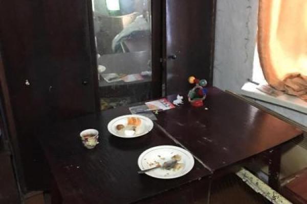 В Волновахе правоохранители обнаружили в наркопритоне полуторагодовалого ребенка В Волновахе правоохранители обнаружили в наркопритоне полуторагодовалого ребенка