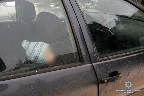 В Хмельницкой области женщина пыталась "сдать в аренду" своего 4-летнего ребенка В Хмельницкой области женщина пыталась "сдать в аренду" своего 4-летнего ребенка