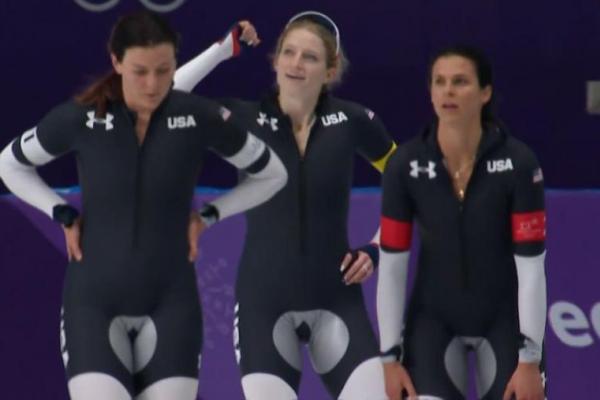 «Дизайнер – извращенец»: сеть обсуждает форму американских конькобежек на Олимпиаде-2018