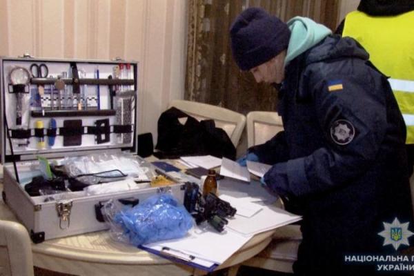 Обезглавленное тело и голова в переулке: Одессу потрясло жестокое убийство молодой женщины Обезглавленное тело и голова в переулке: Одессу потрясло жестокое убийство молодой женщины