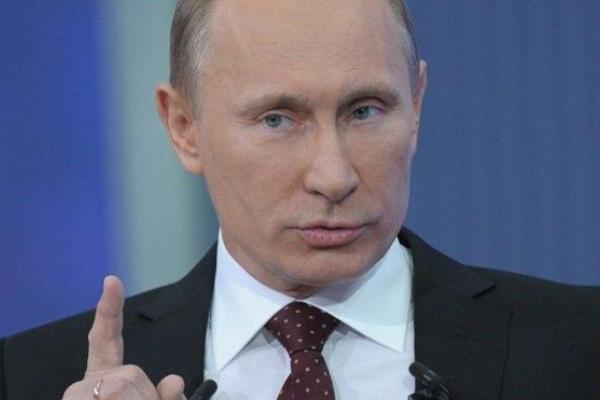 «Готовится к выборам»: Путин сделал себе тонкий носик, как у девушки - эксперт «Готовится к выборам»: Путин сделал себе тонкий носик, как у девушки - эксперт