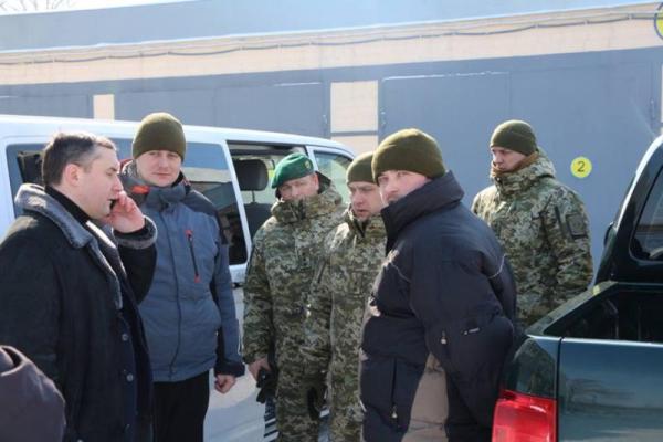 Освобождены два украинских пограничника, которых ФСБ похитила в прошлом году Освобождены два украинских пограничника, которых ФСБ похитила в прошлом году