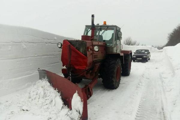 В Луганской области намело трехметровые сугробы: фото В Луганской области намело трехметровые сугробы: фото