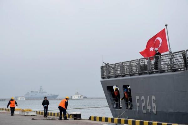 В порт Одессы зашли турецкие военные корабли В порт Одессы зашли турецкие военные корабли