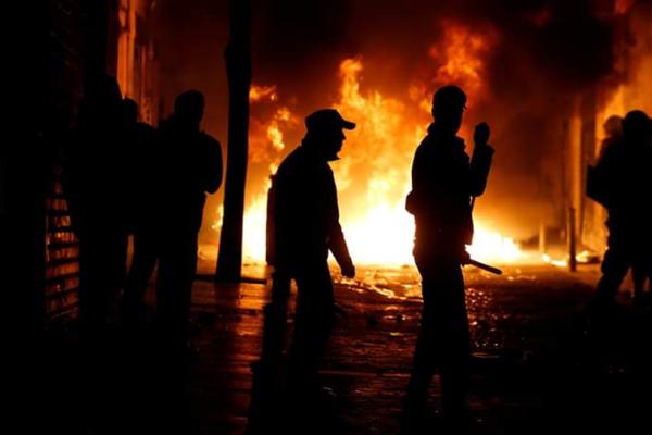 Мадрид охватили массовые беспорядки из-за смерти уличного торговца