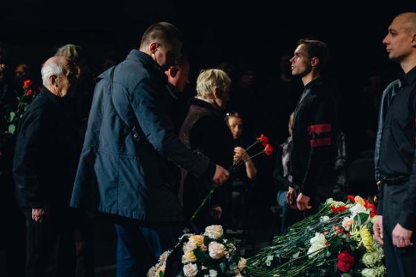 В Москве провели в последний путь актрису Нину Дорошину: появились фото В Москве провели в последний путь актрису Нину Дорошину: появились фото