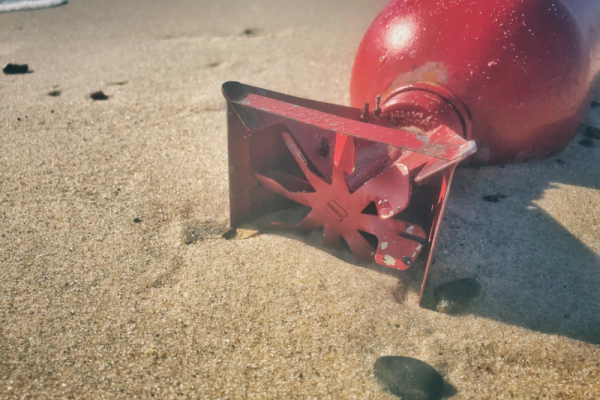 В Польше на пляжи "выбросились" сигнальные ракеты с российских субмарин