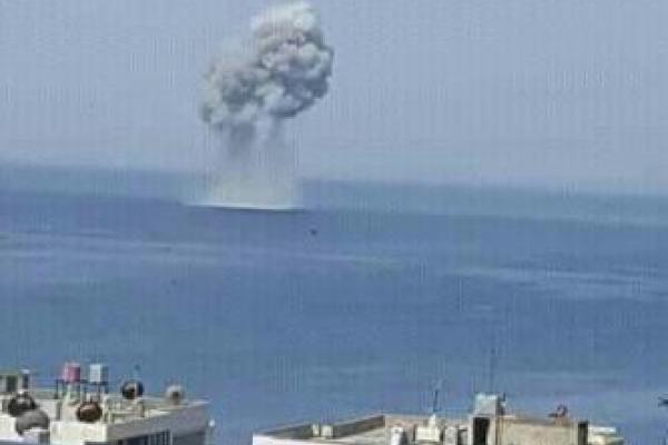 В Сирии российский самолет упал в море, никто не выжил