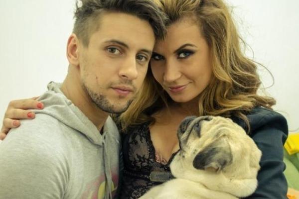 "Она для меня героиня" - в сети появилось фото Монатика с женой "Она для меня героиня" - в сети появилось фото Монатика с женой