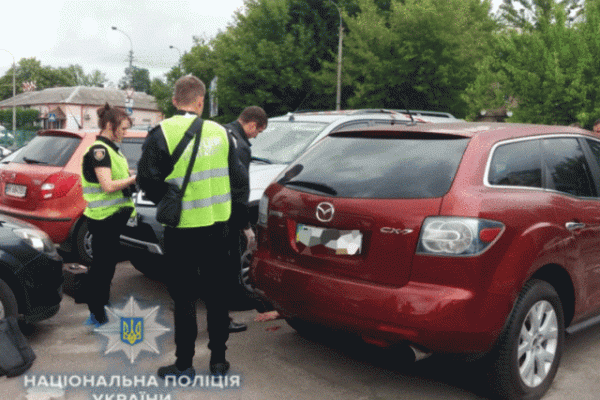 Киллер поджидал жертву на парковке: названо имя убитого в Ровно бизнесмена Киллер поджидал жертву на парковке: названо имя убитого в Ровно бизнесмена